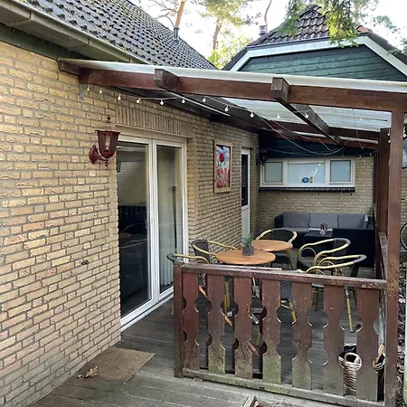 别墅 Carpe Diem Met Bar Biljart En Sauna *